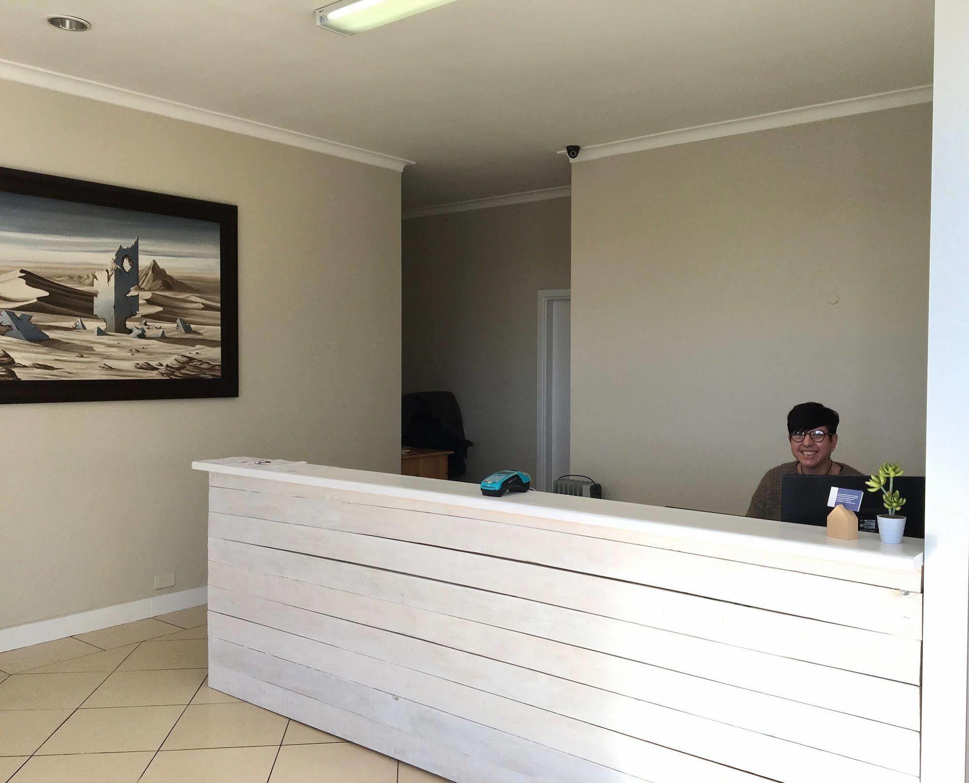 La Mer Guesthouse Port Elizabeth Kültér fotó