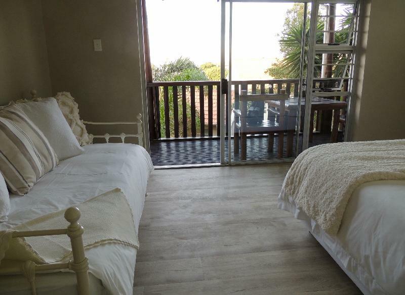 La Mer Guesthouse Port Elizabeth Kültér fotó