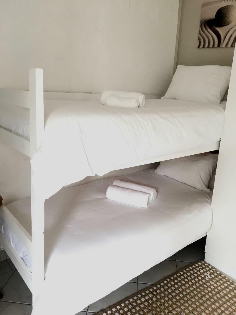 La Mer Guesthouse Port Elizabeth Kültér fotó