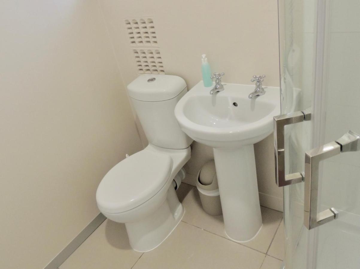 La Mer Guesthouse Port Elizabeth Kültér fotó